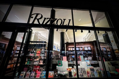 Представяне на преводна книга на Анджела Родел